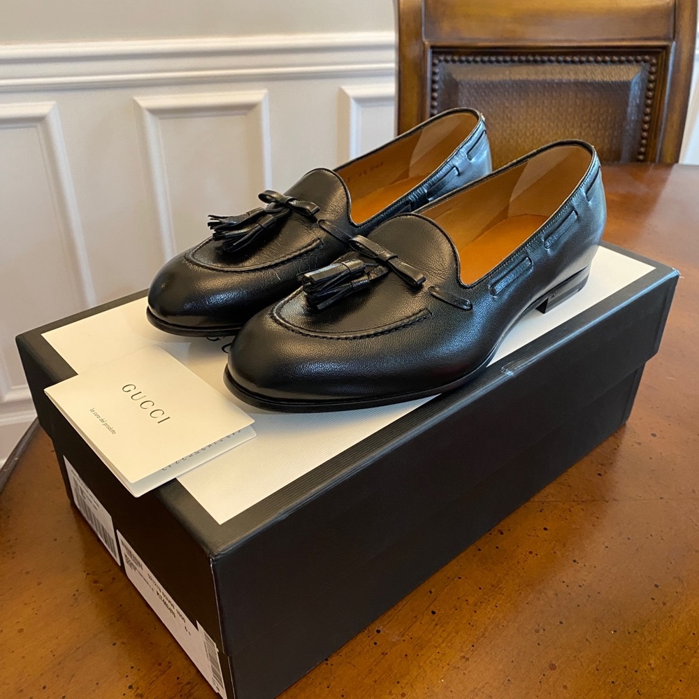 Gucci mens loafer 521213 black